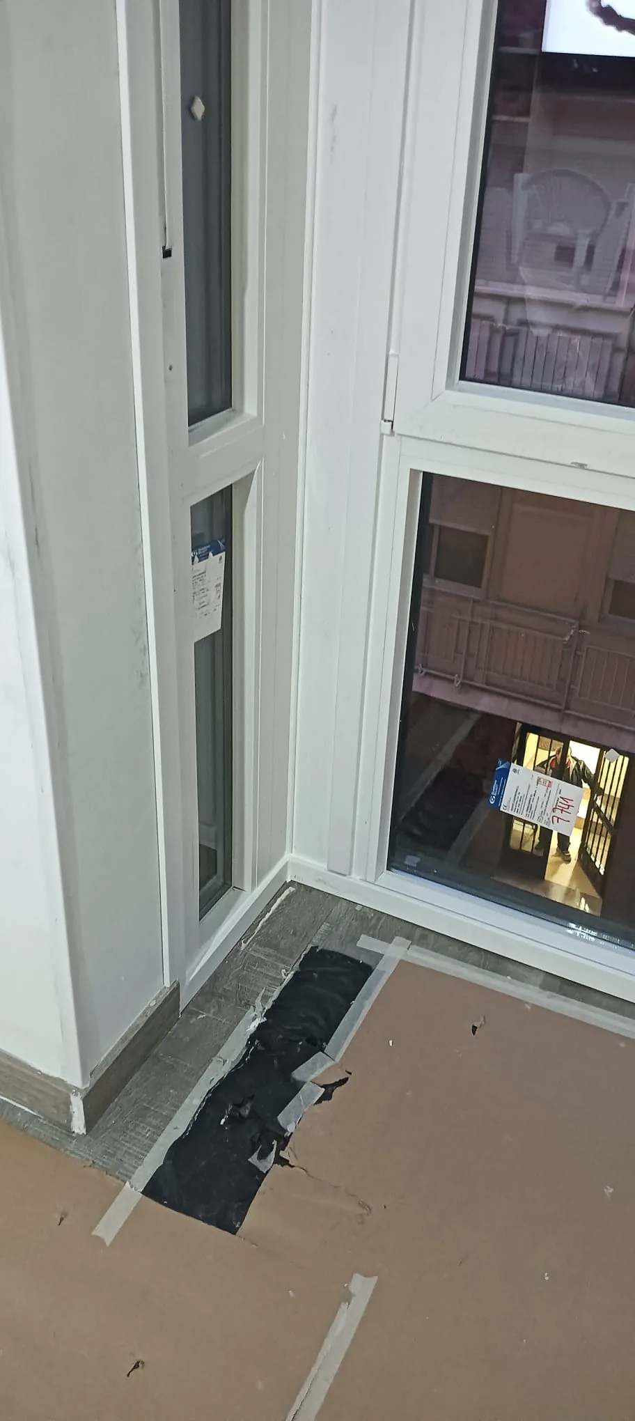 Cerramiento y mirador bicolor con rotura de puente térmico - mir 5